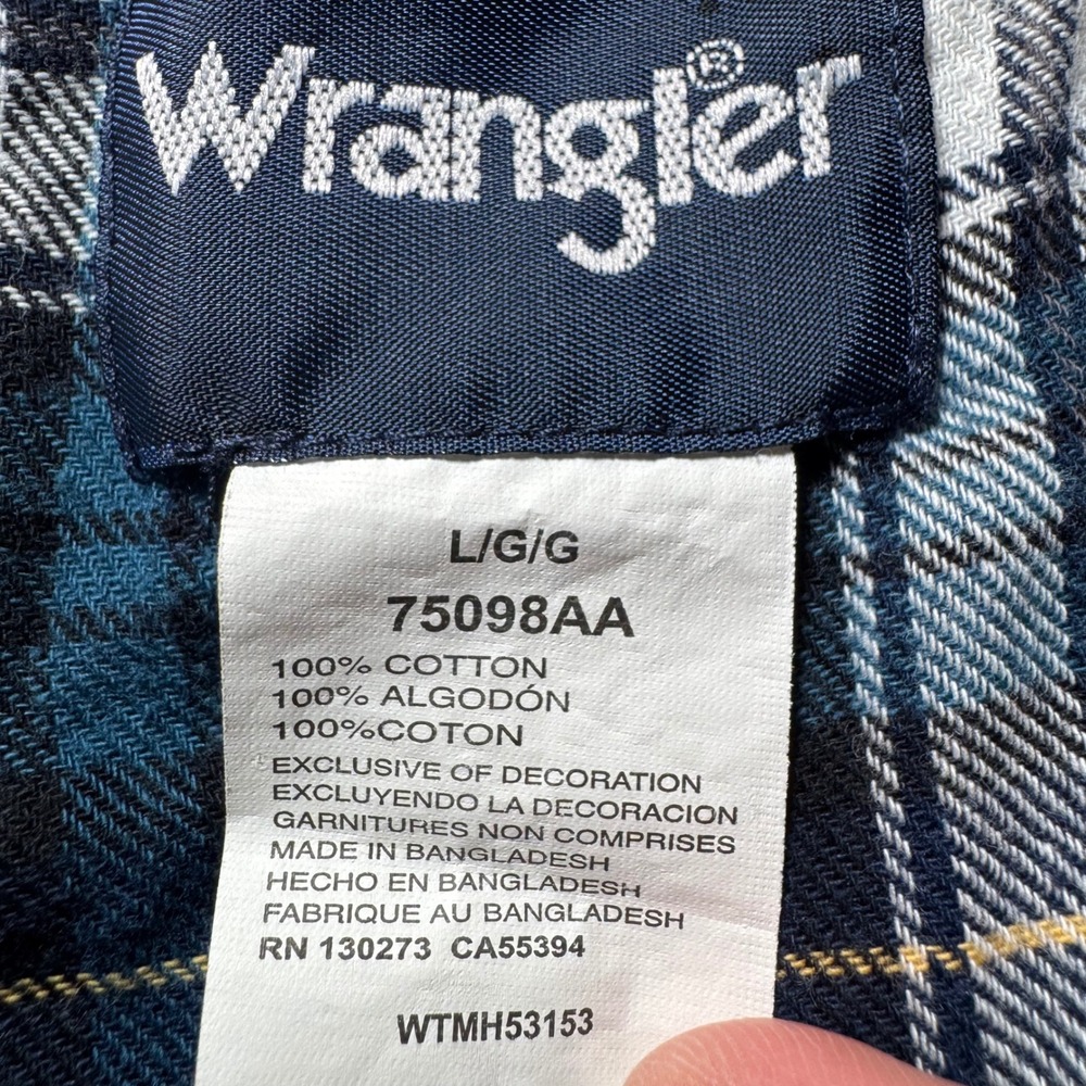 Wrangler Plaid Flannel Shirt Pearl Snap Long Sleeve Western Style‎ Large - Picture 4 of 7